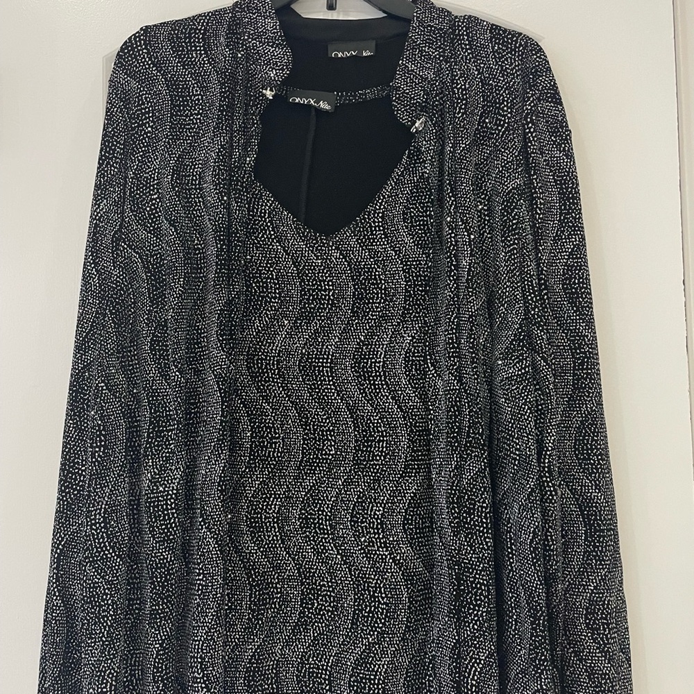 Vintage 1970s silver and black metallic two-piece